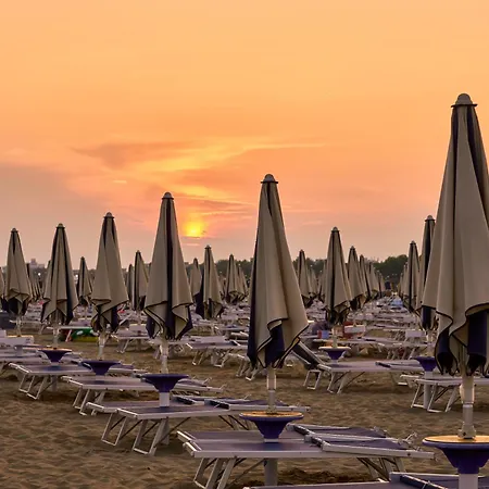 Cozy Flat With A Terrace-beahost * Bibione