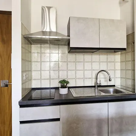 Cozy Flat With A Terrace-beahost Bibione