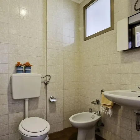 Cozy Flat With A Terrace-beahost Bibione