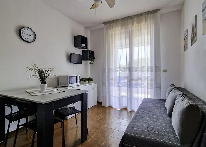 Cozy Flat With A Terrace-beahost Lejlighed